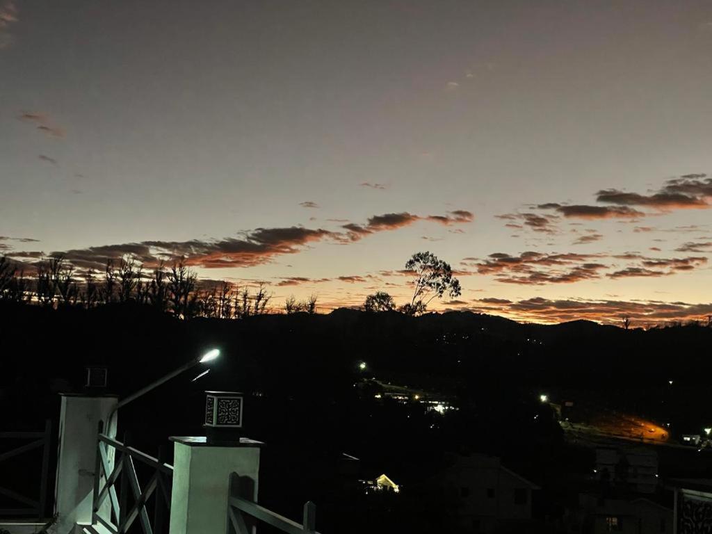 Orchard Valley View Ooty Kültér fotó